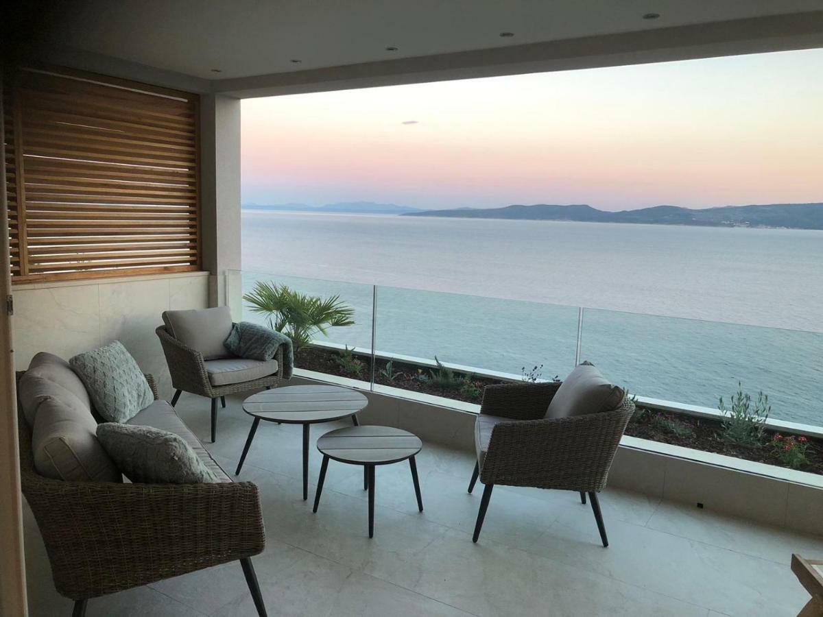 Apartments Vela Sollis Marusici  Exterior photo